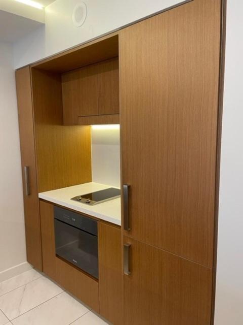 קאירנס Il Palazzo Holiday Apartments מראה חיצוני תמונה