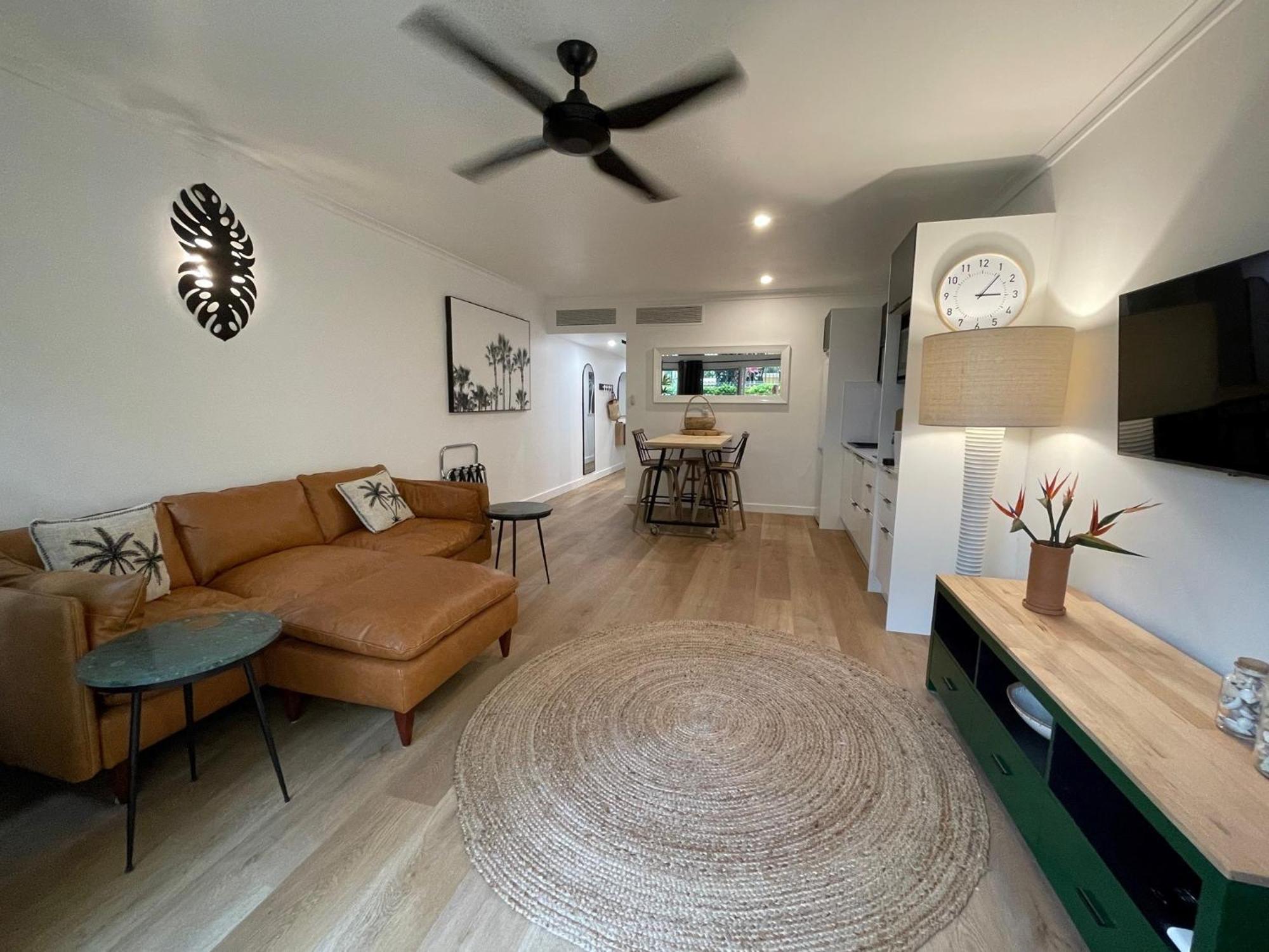 קאירנס Il Palazzo Holiday Apartments מראה חיצוני תמונה