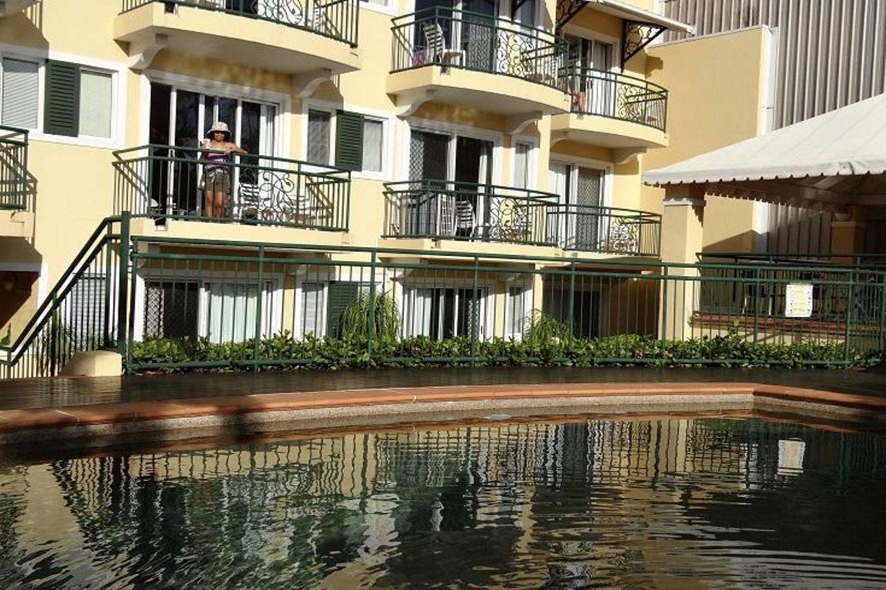 קאירנס Il Palazzo Holiday Apartments מראה חיצוני תמונה