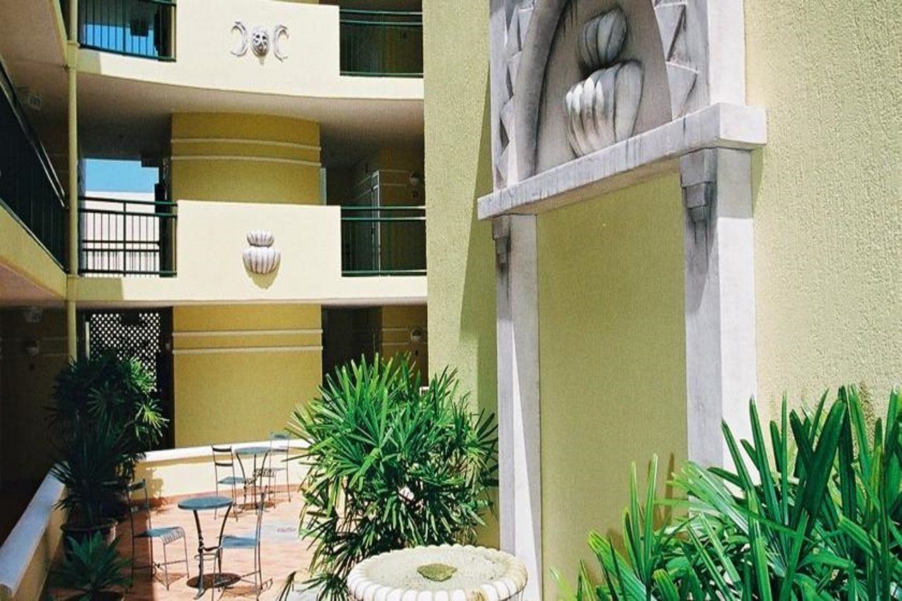 קאירנס Il Palazzo Holiday Apartments מראה חיצוני תמונה