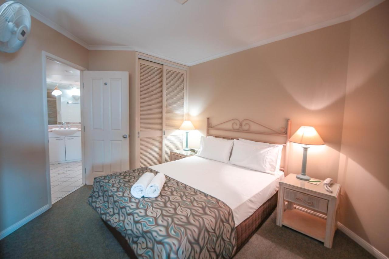 קאירנס Il Palazzo Holiday Apartments מראה חיצוני תמונה